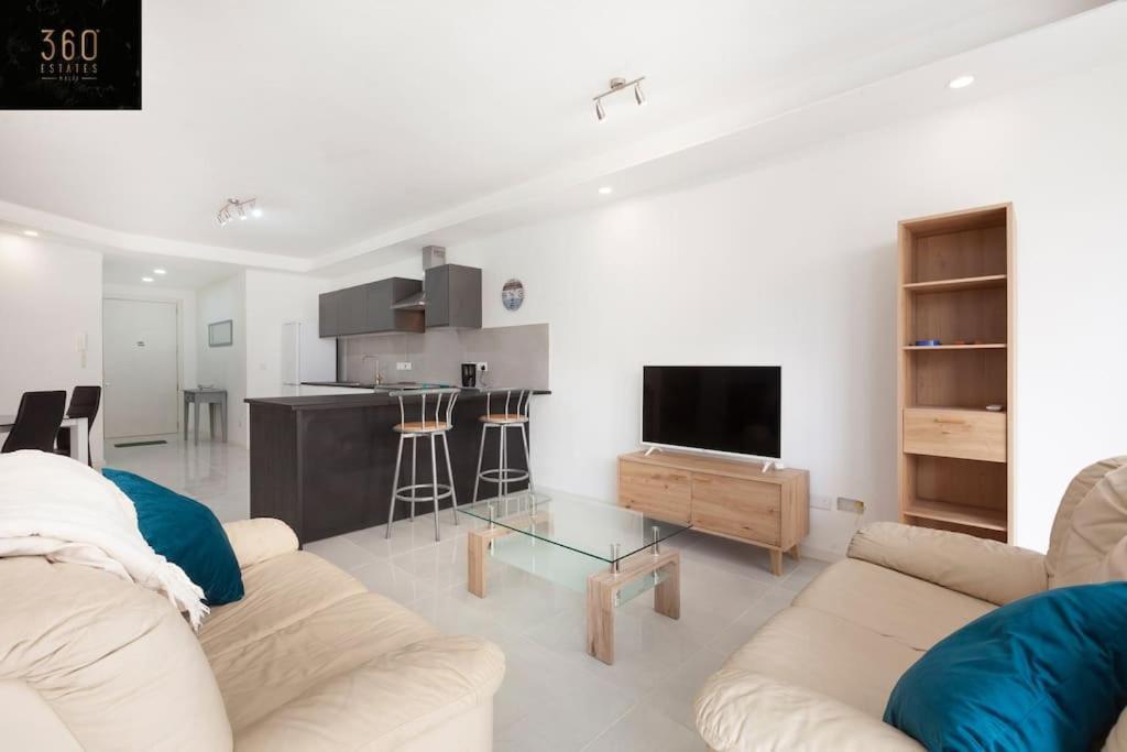 Spacious 2Br Apt In Qawra - Perfect For Families By 360 Estates St. Paul's Bay Ngoại thất bức ảnh