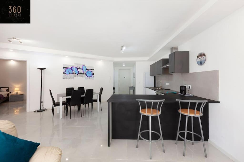 Spacious 2Br Apt In Qawra - Perfect For Families By 360 Estates St. Paul's Bay Ngoại thất bức ảnh